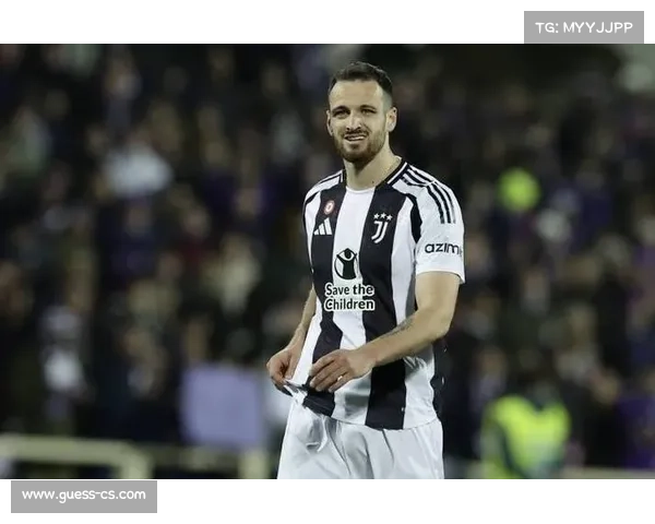 加蒂欧冠倒钩惊艳全场 尤文防线新星展现进攻潜力