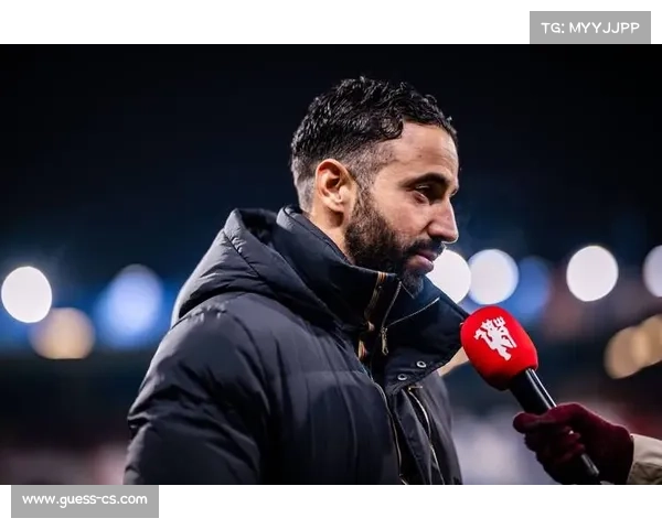 记者透露阿莫林下课后索帅迅速接到曼联电话，并表达执教意向